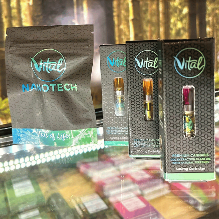 Vital Nanotech PREMIUM CANNABIS 500MG CO2 Extraction - Clear Oil with Natural Terpenes